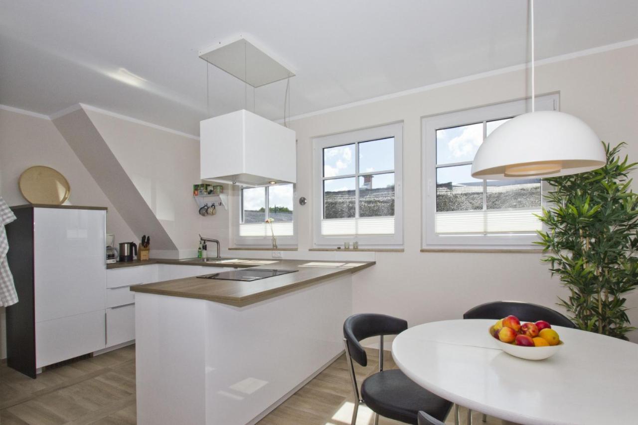 Ferienhaus Auszeit Fewo 03 - Dachterrasse, Ruhige Lage Миддельхаген Экстерьер фото
